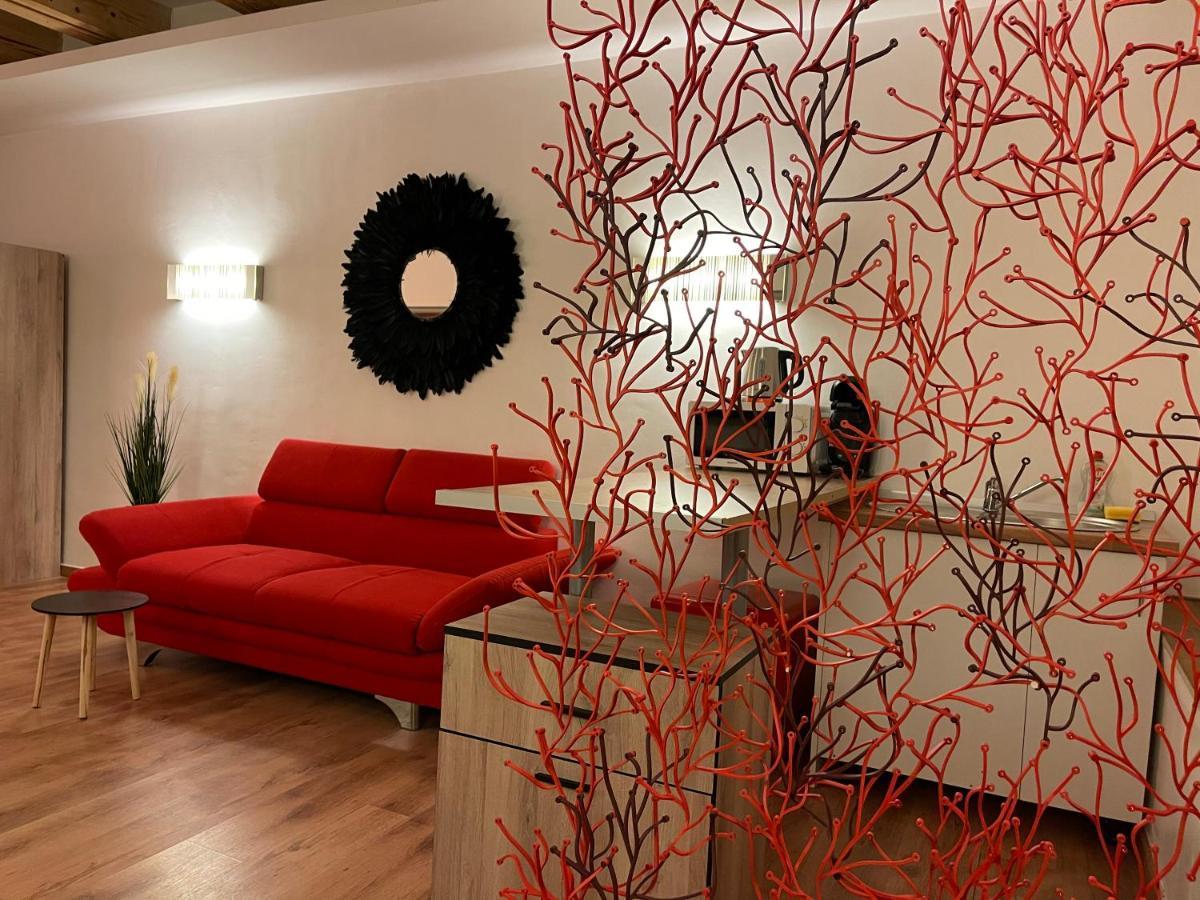 New Workspace Studio Savoya9 Self Check In Old City Center Timisoara Esterno foto
